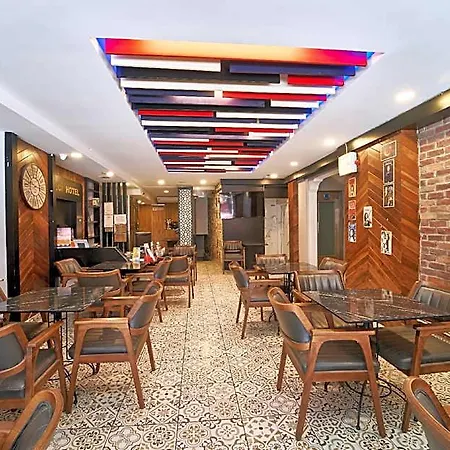 Sirkeci イスタンブール